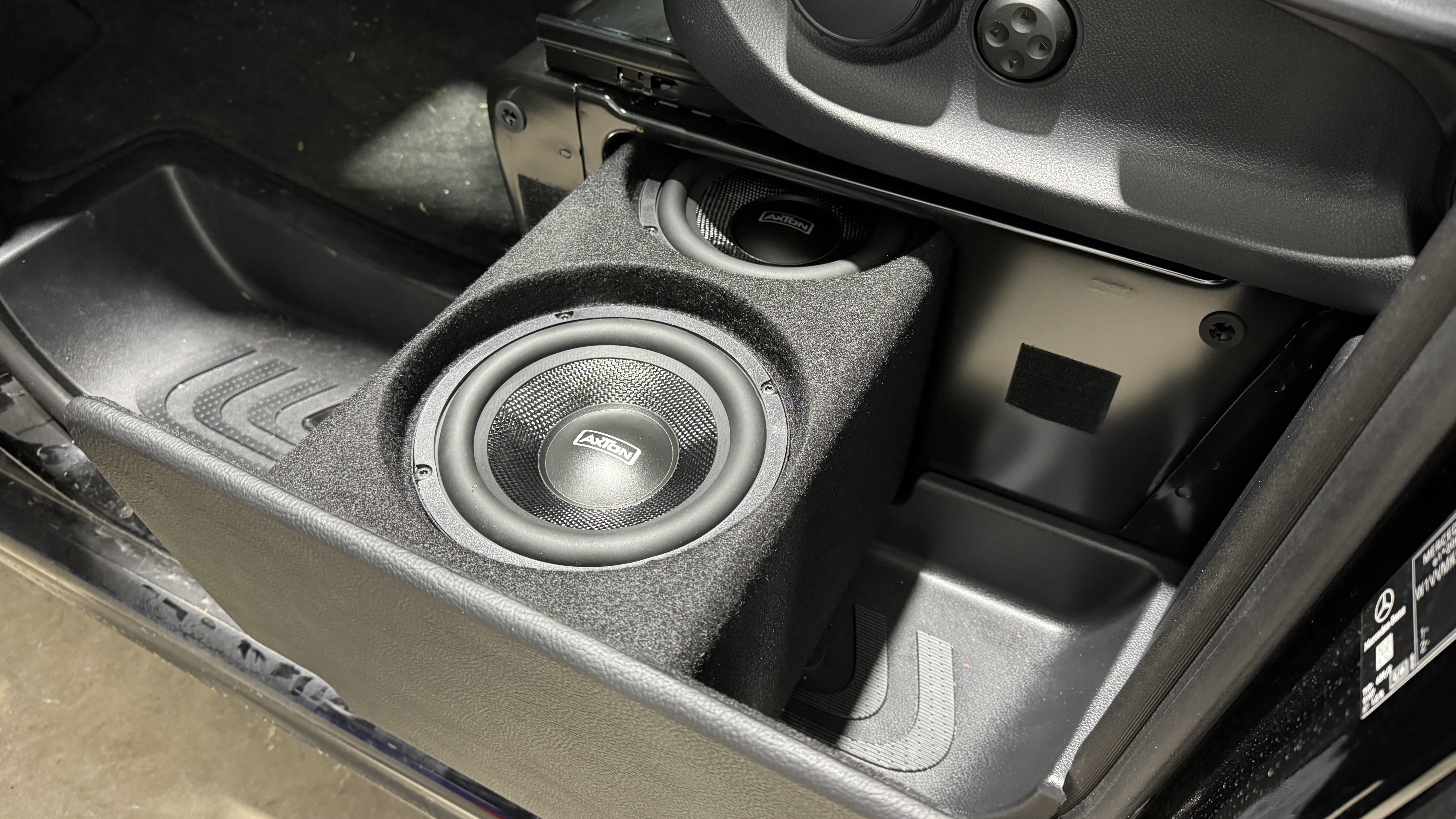 Subwoofer_MB_V_Klasse_447