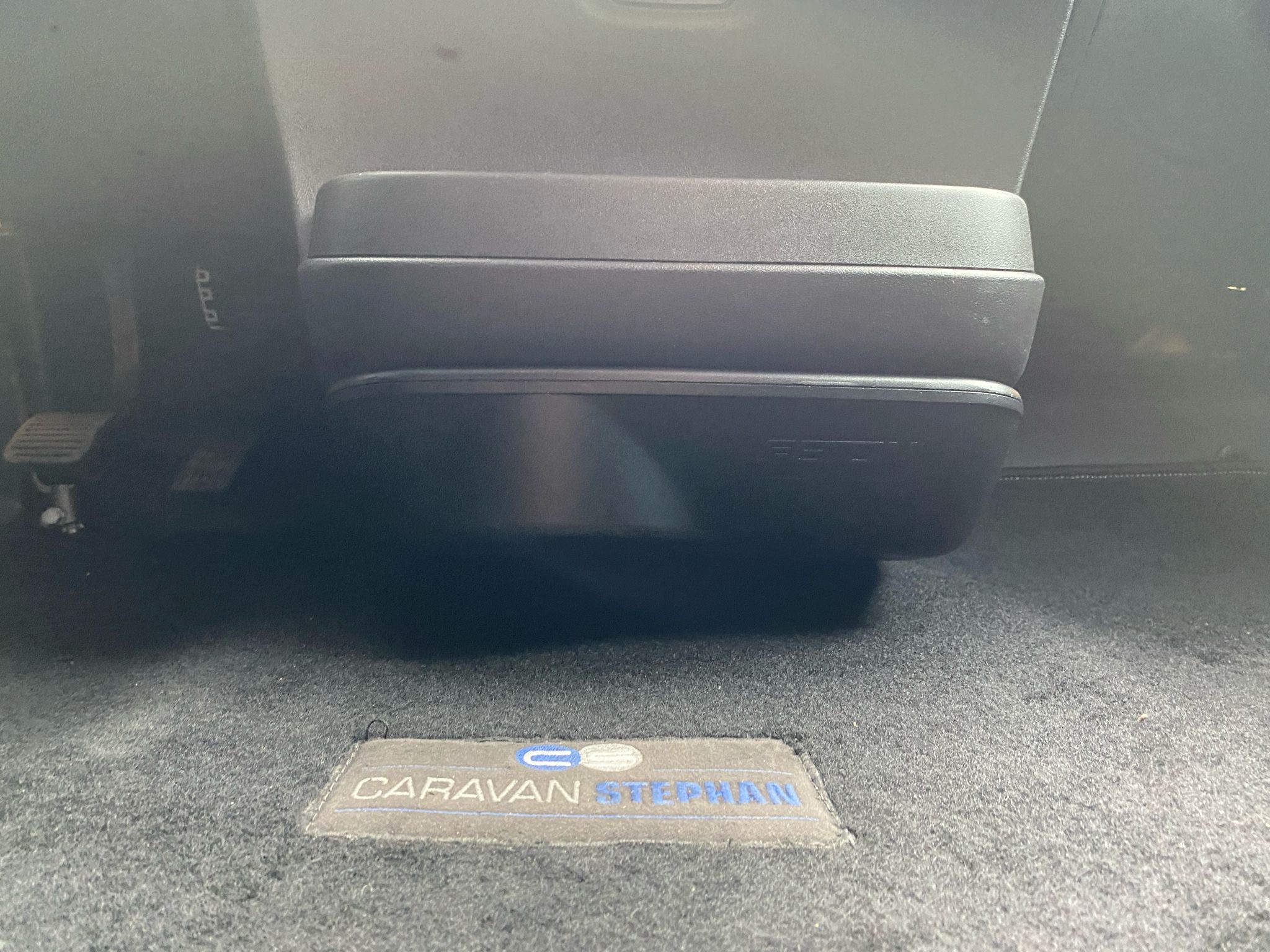 Eton_Subwoofer_Fiat_Ducato_8