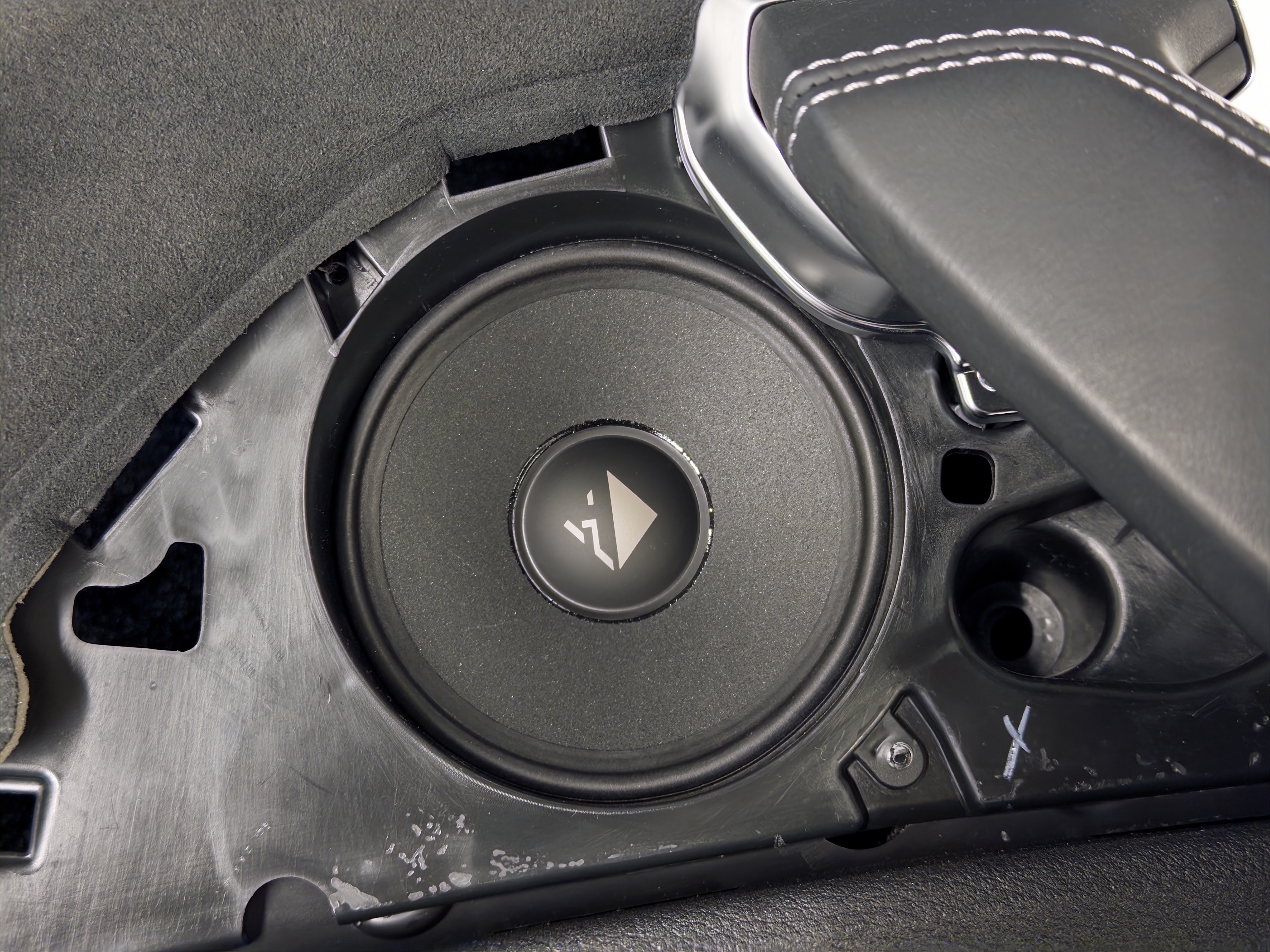 Mitteltoener_TVK_Audi_Q8