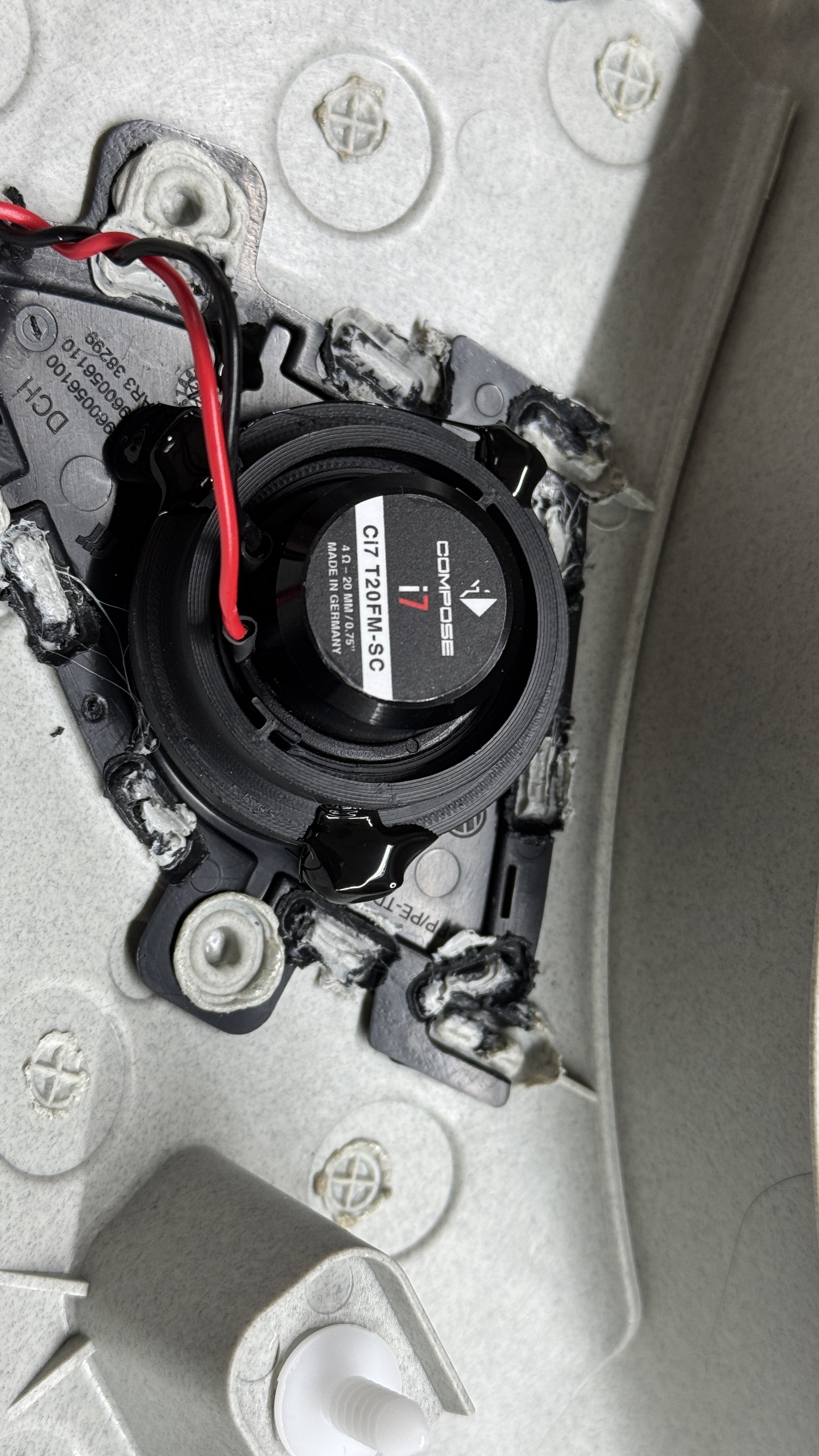 Compose_i7_Hochtoener_VW_T61
