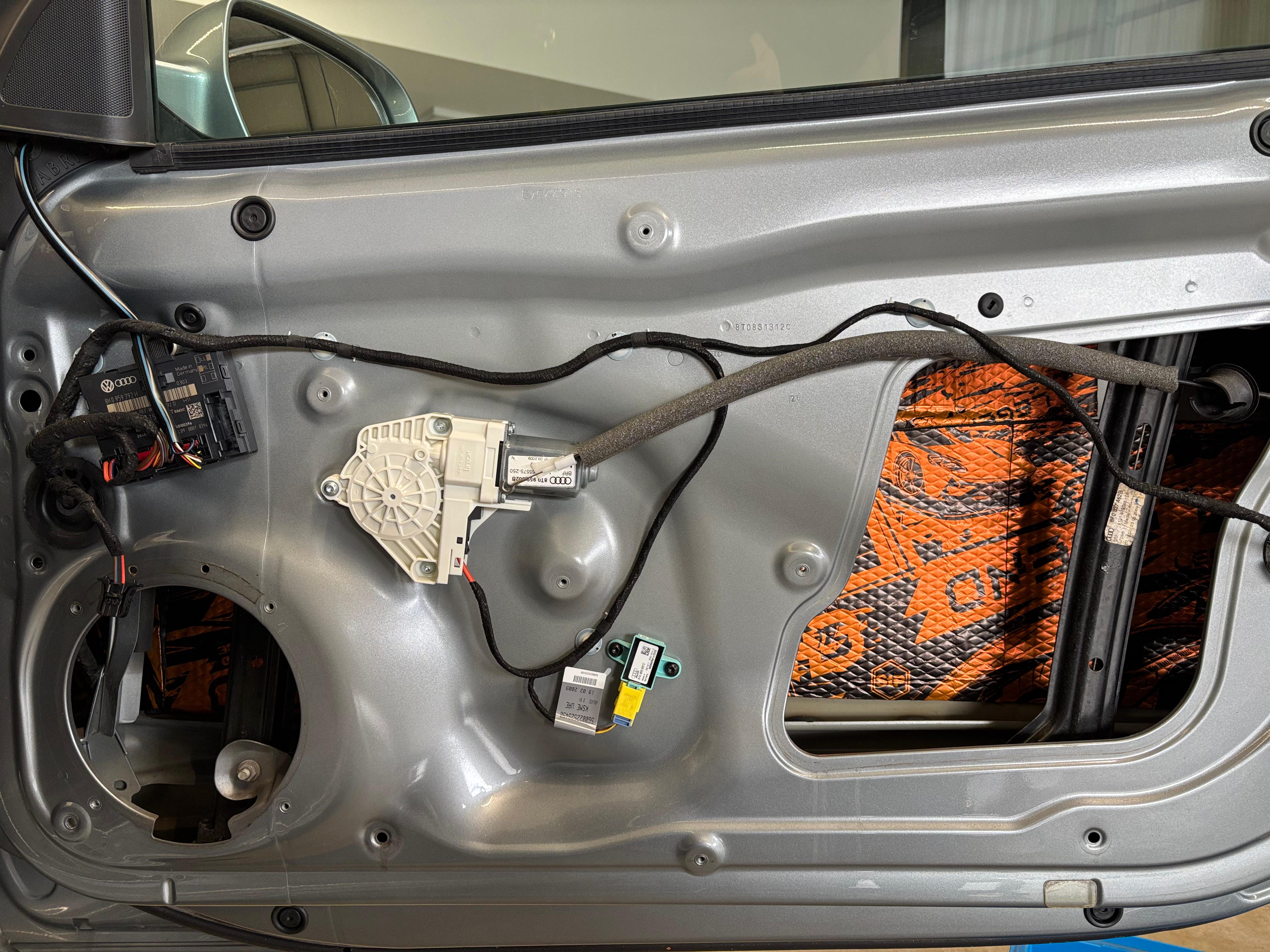 Legend_3_STP_Alubutyl_Tueraussenblech