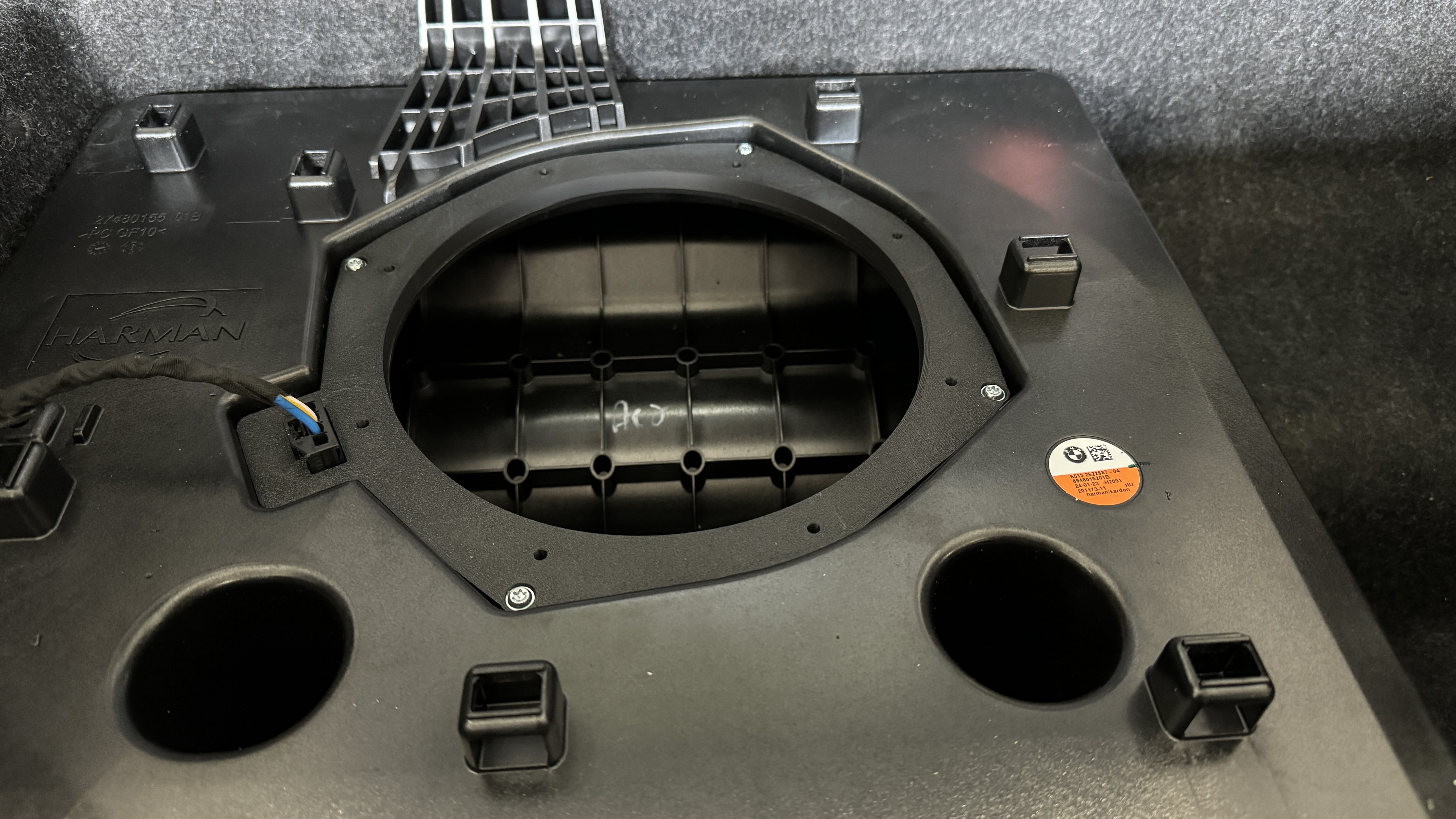 Adapterring_Harman_Kardon_BMW_i4
