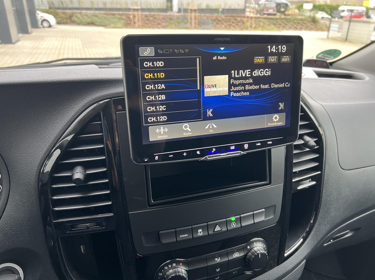 ILX-F905D DAB+ Vito 447