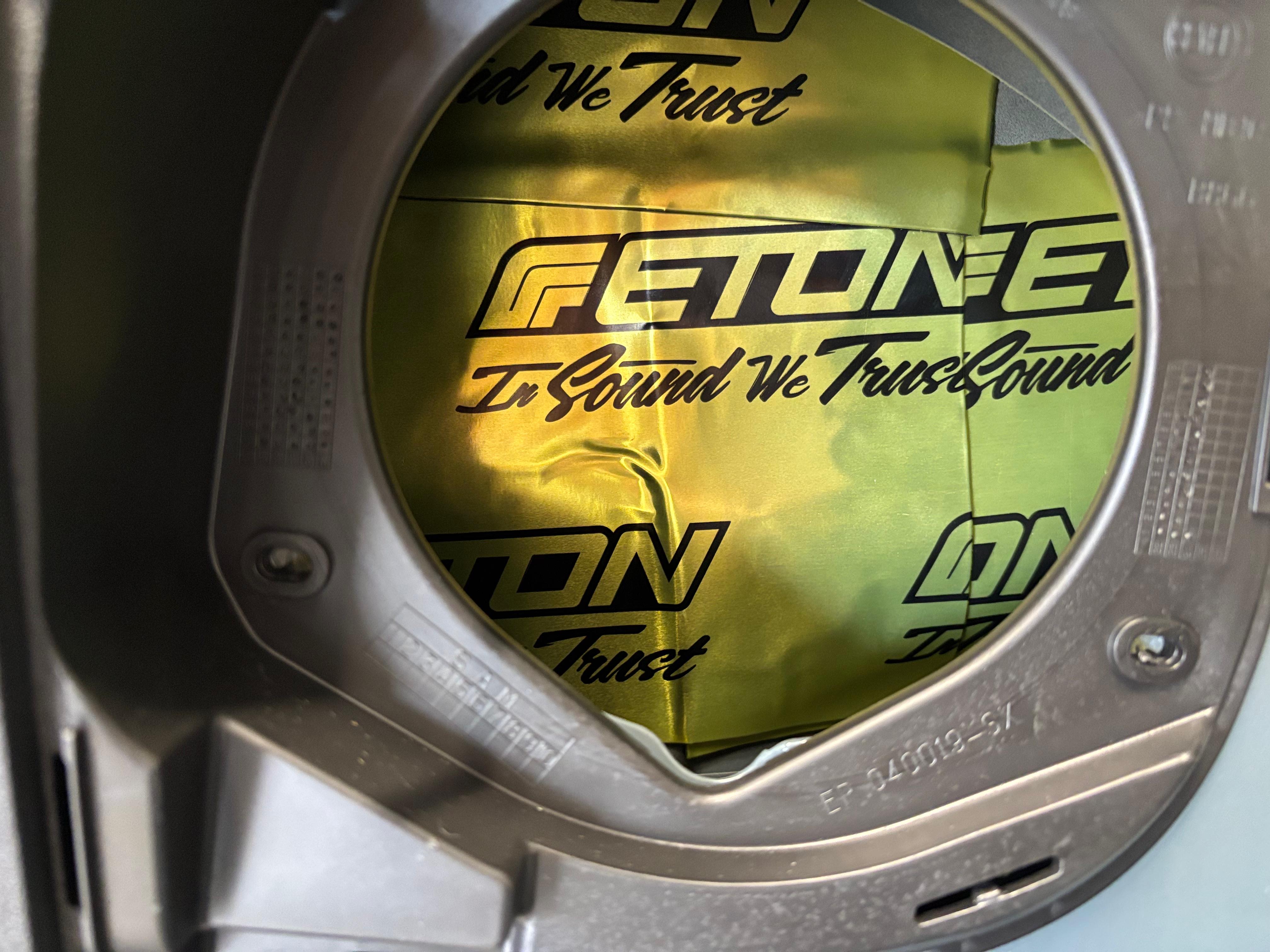 Fiat_Ducato_Tuerdaemmung