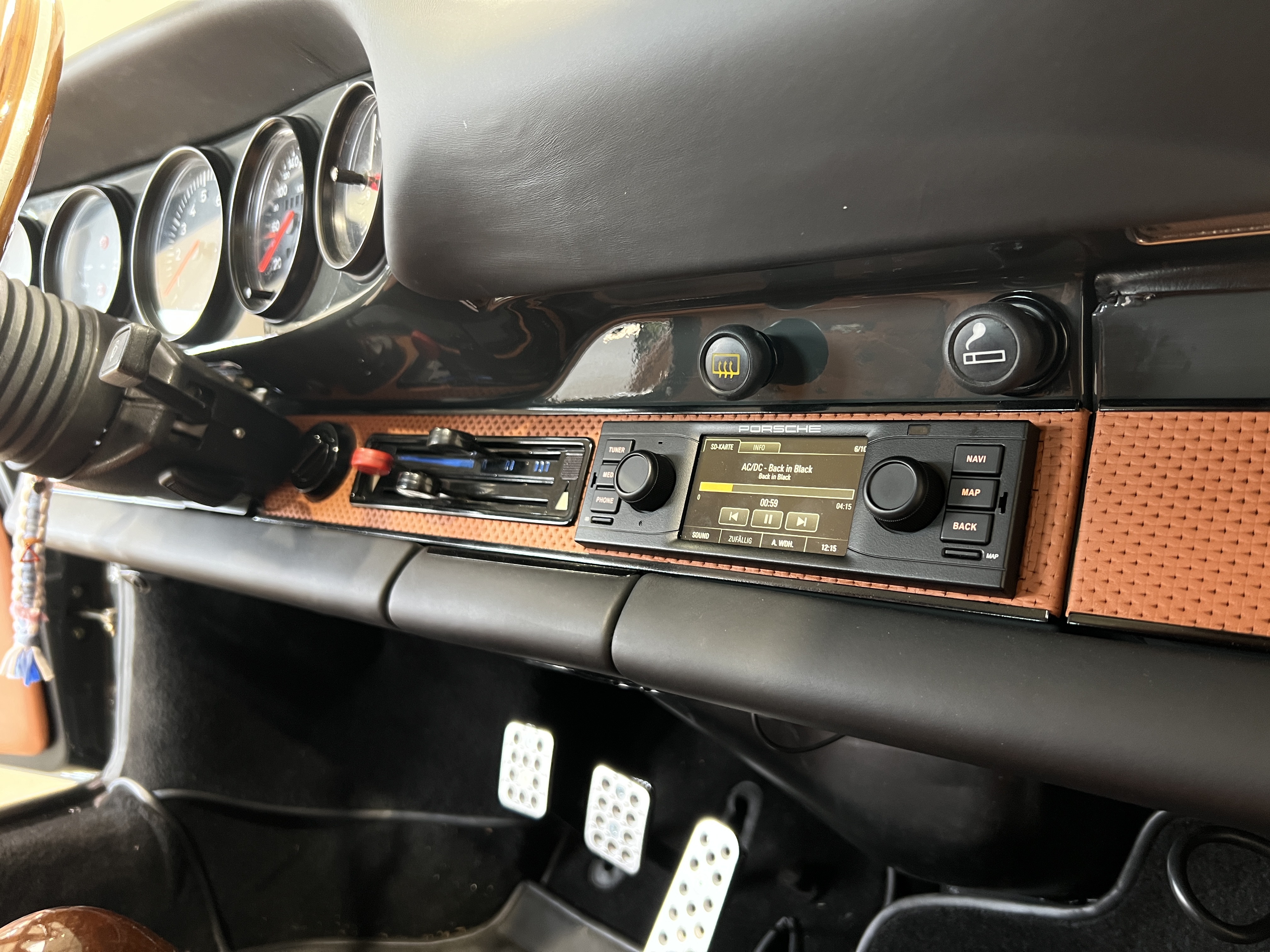 Porsche 964 Classic Radio