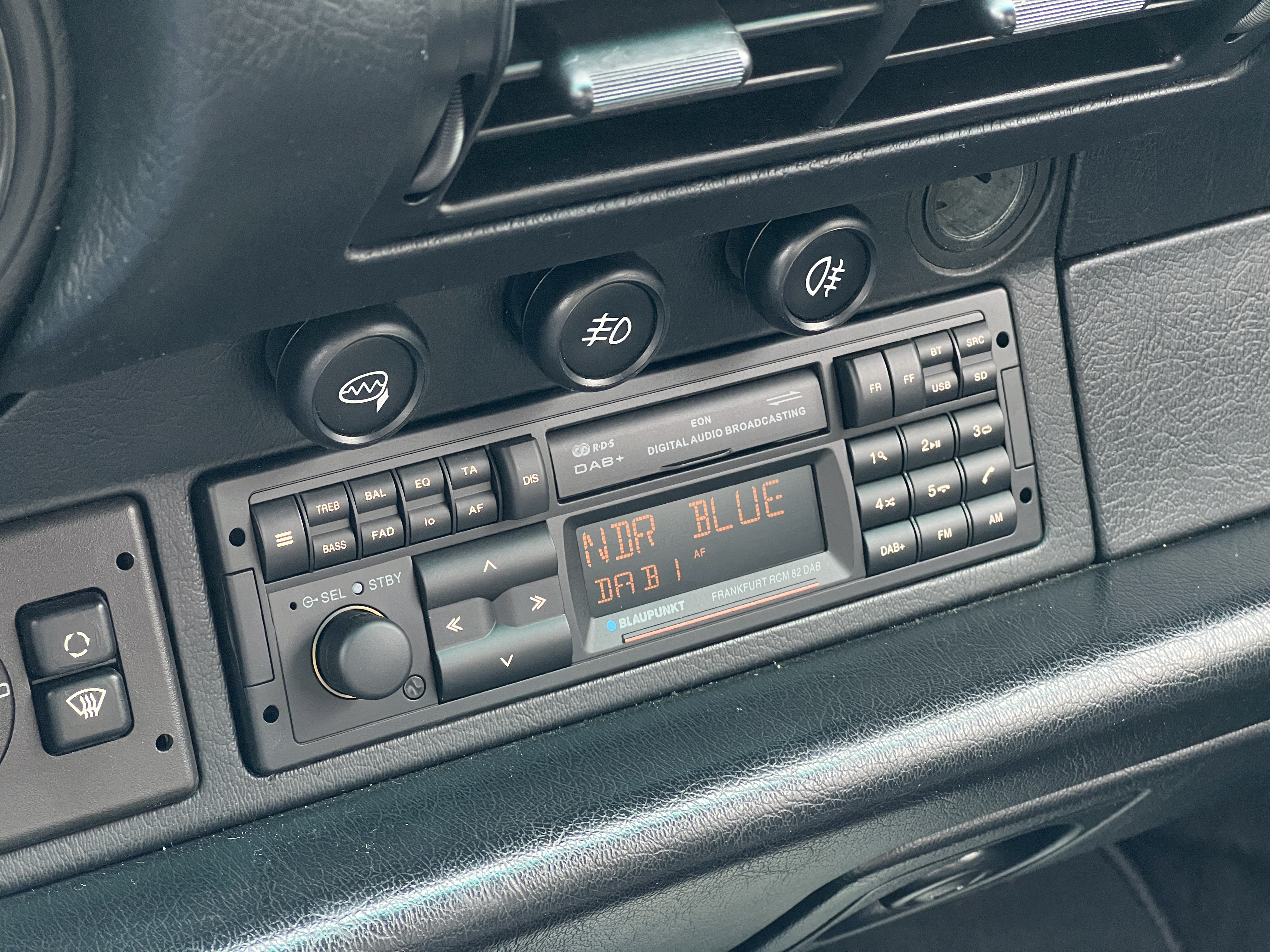 Blaupunkt RCM 82 im Porsche 911 Typ 993