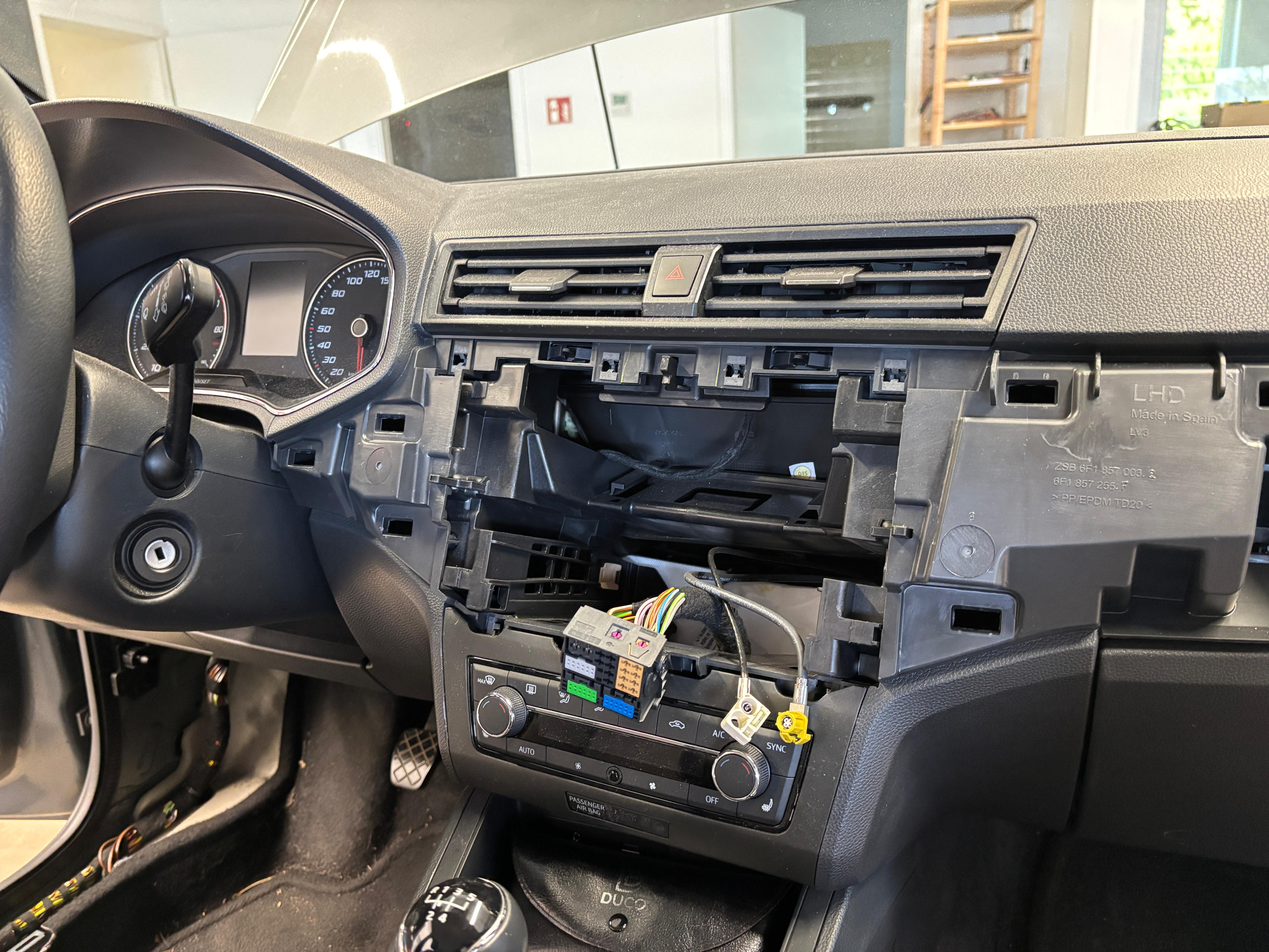 Radioeinheit_Seat_Ibiza