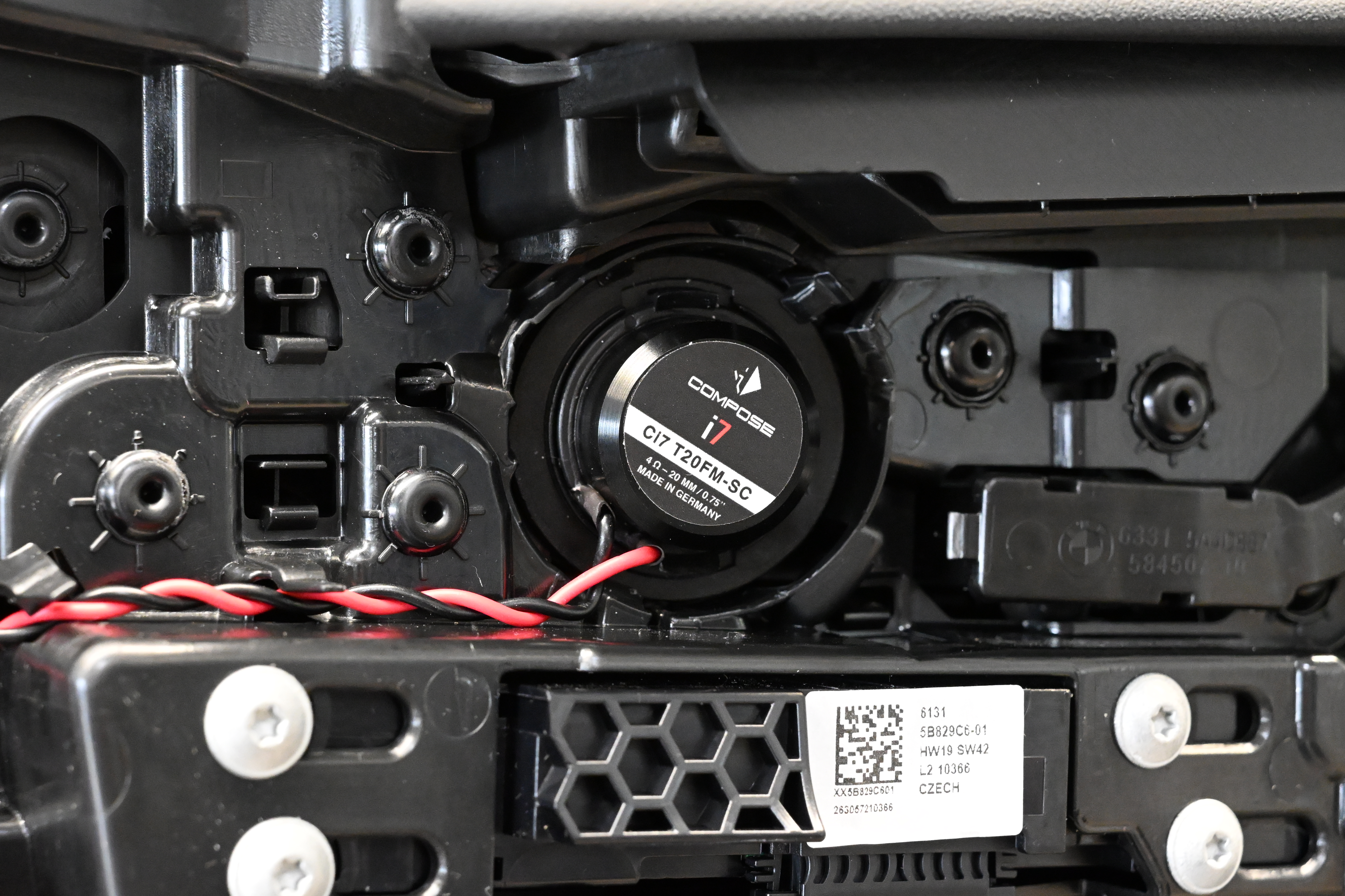 BMW 5er G60/61 – Komplettsystem soundPRO Bowers & Wilkins Car-HiFi Einbau – Bild 6