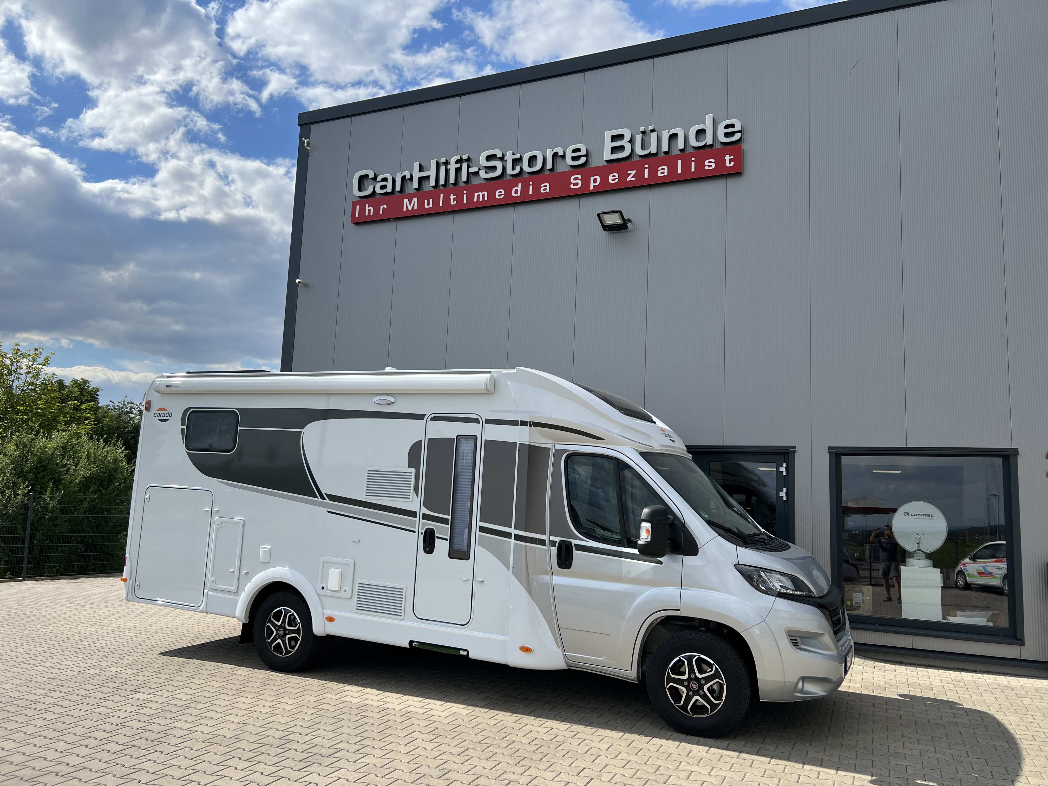 Alpine X903D-DU8 Fiat Ducato Wohnmobil